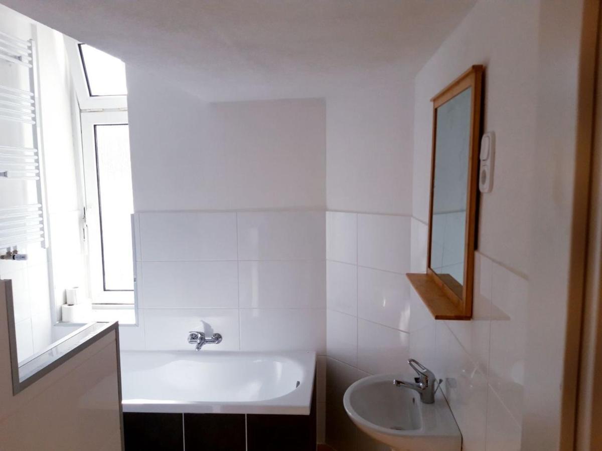 Appartment Am Hafen Von Stralsund Exterior photo